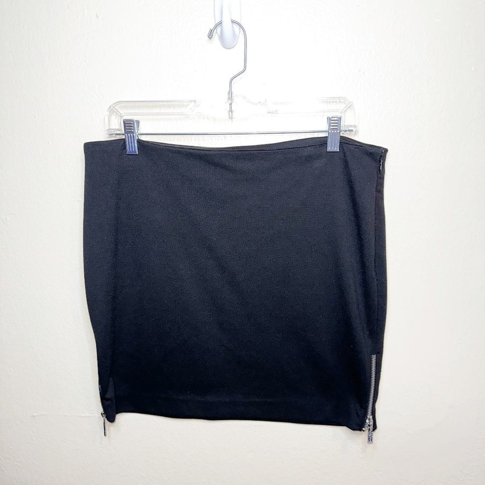 Michael kors mini skirt
